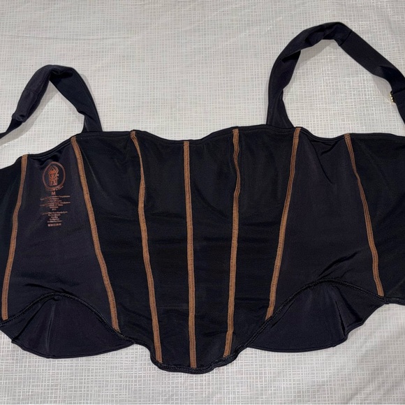 We Are HAH Sz Medium Knock Out Black Corset Top - Picture 13 of 14